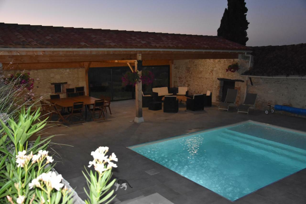 Domaine de calbiac Bed & Breakfast Dolmayrac Exterior foto