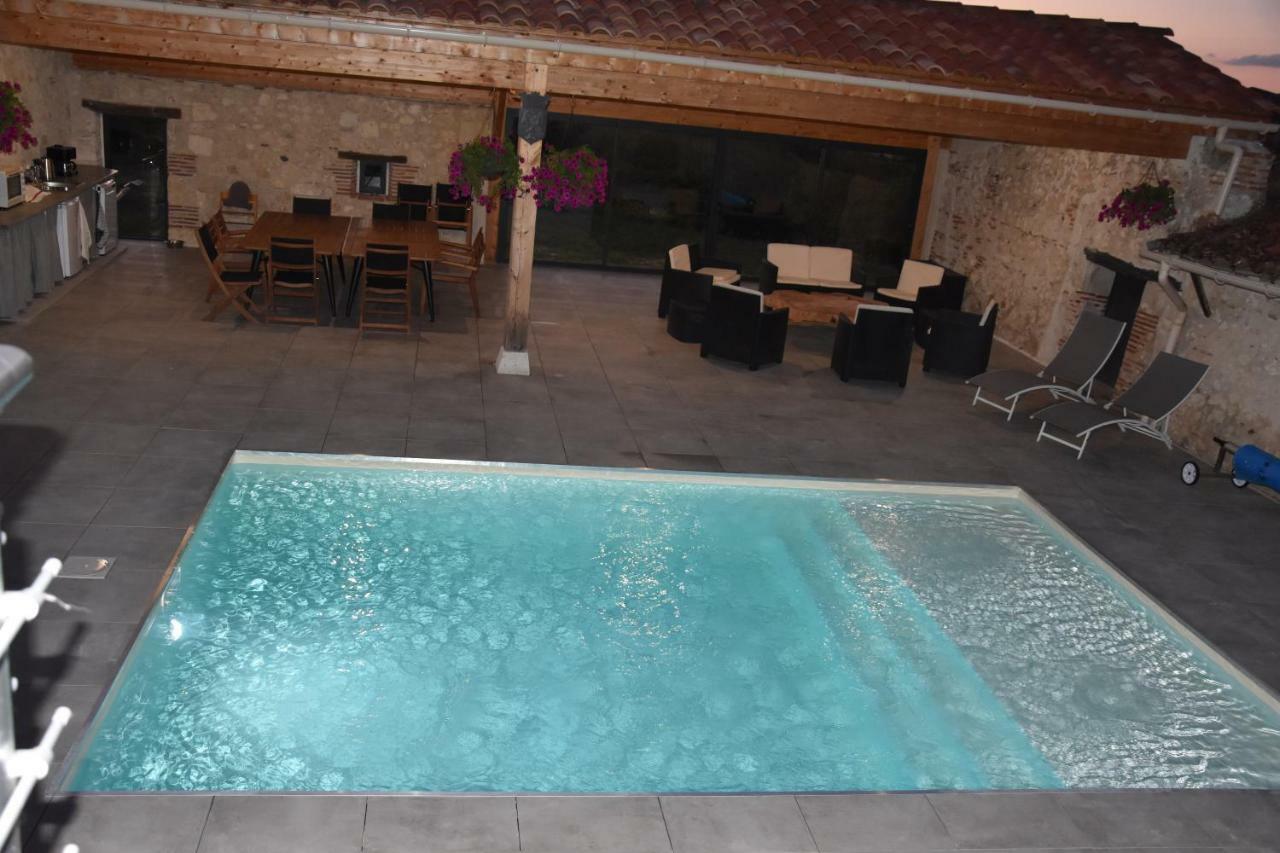 Domaine de calbiac Bed & Breakfast Dolmayrac Exterior foto
